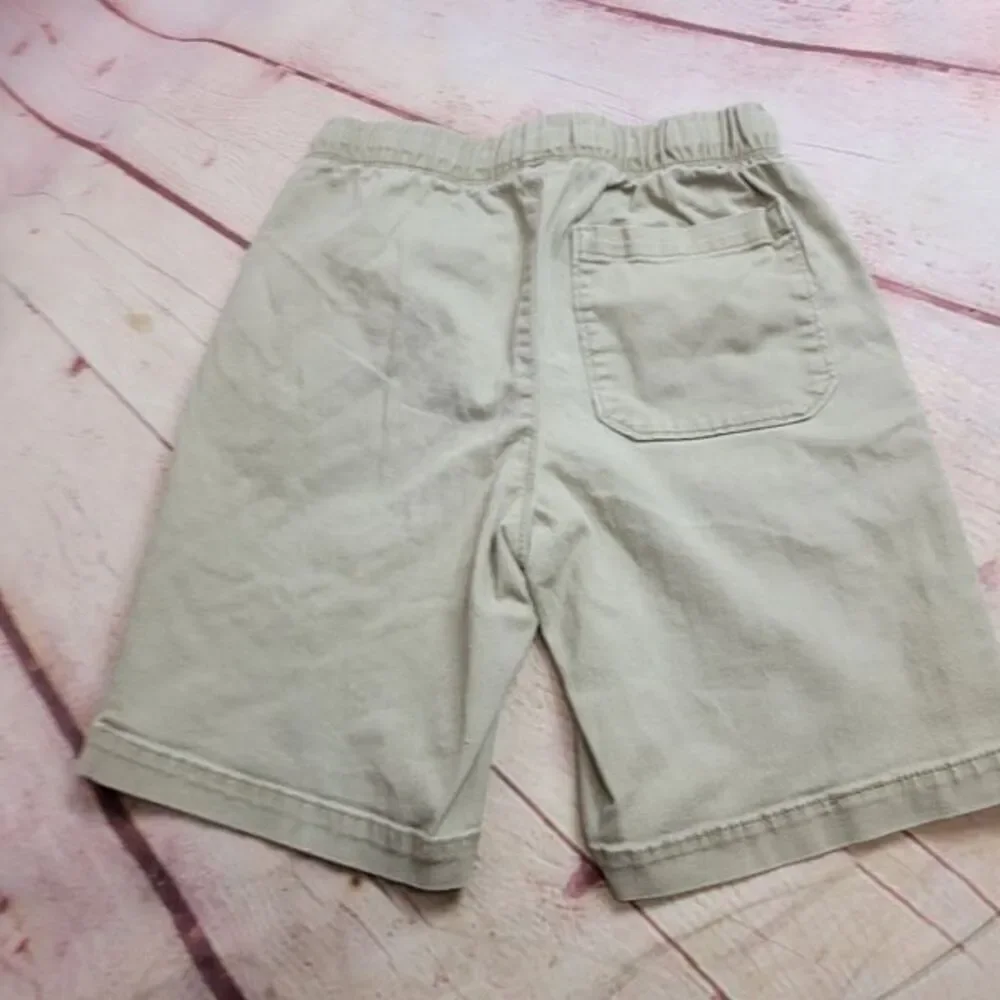 Old Navy Bermuda shorts M8